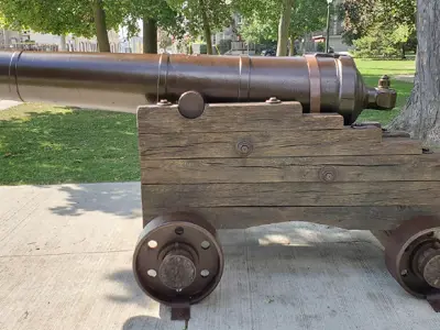Alexandra Park Cannon.png